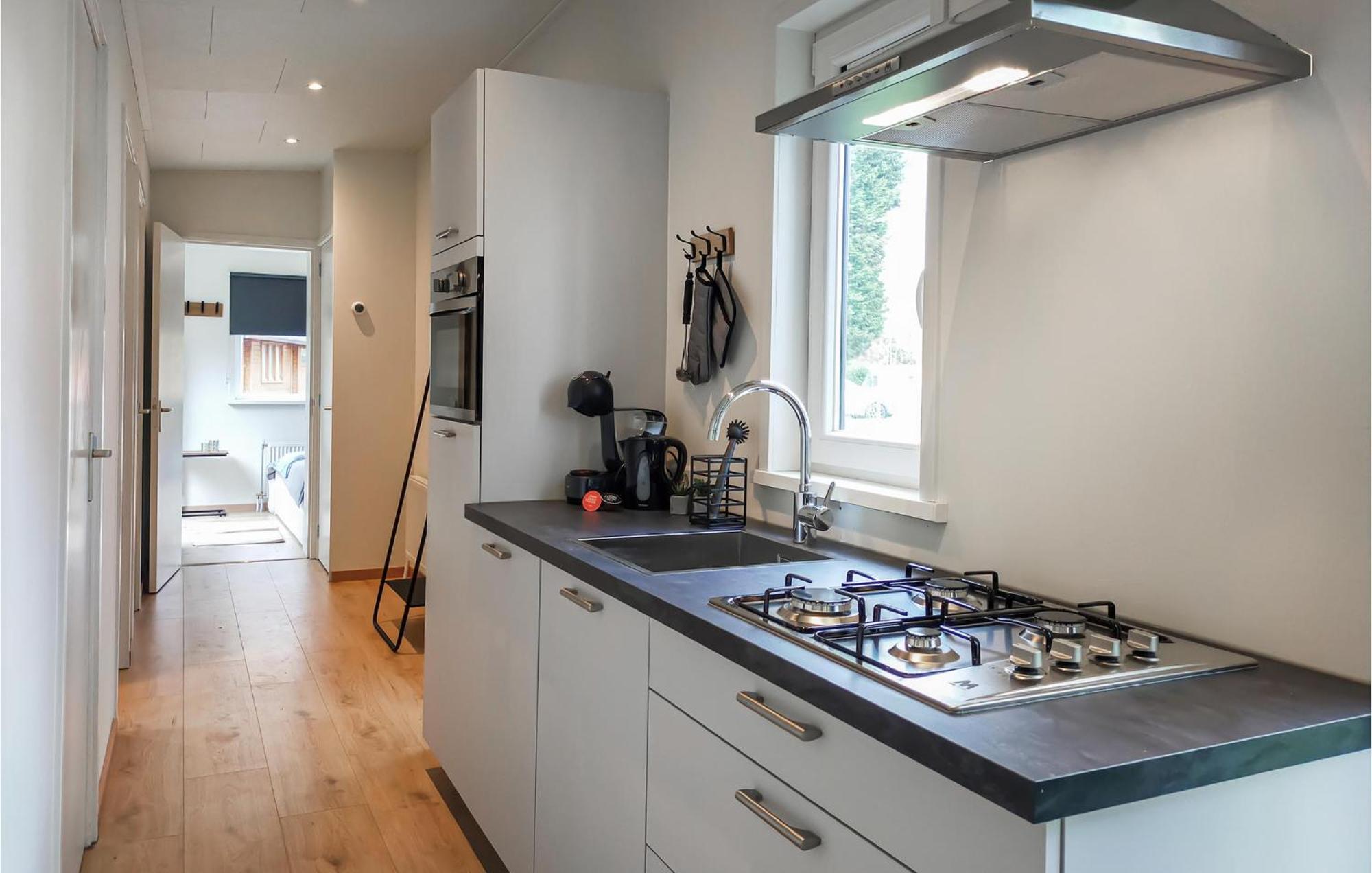 Gorgeous Home In Heinkenszand With House Sea View Exteriör bild