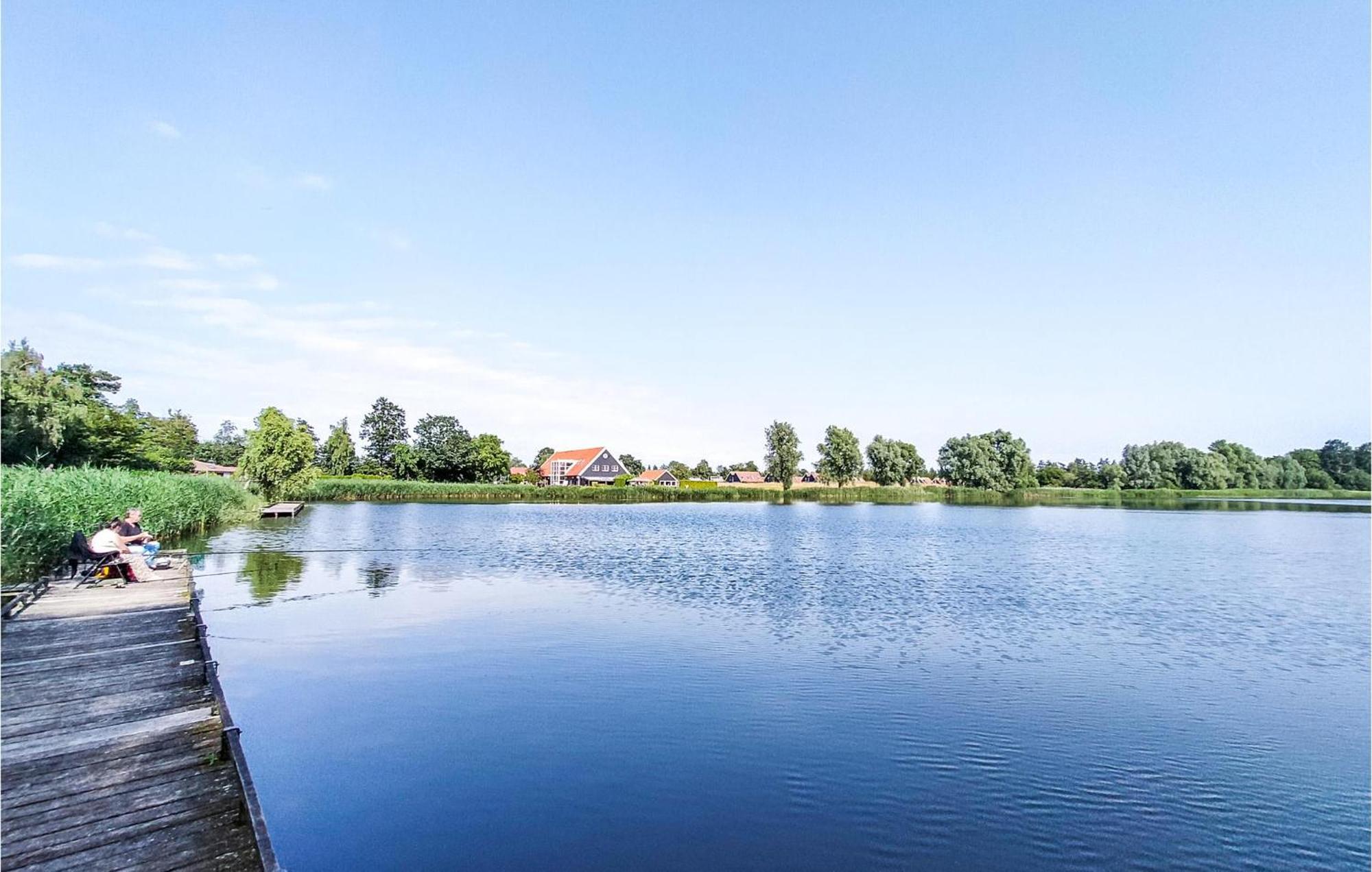 Gorgeous Home In Heinkenszand With House Sea View Exteriör bild